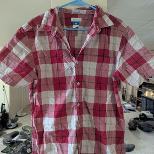 Columbia Red and White Casual Button Down Shirt